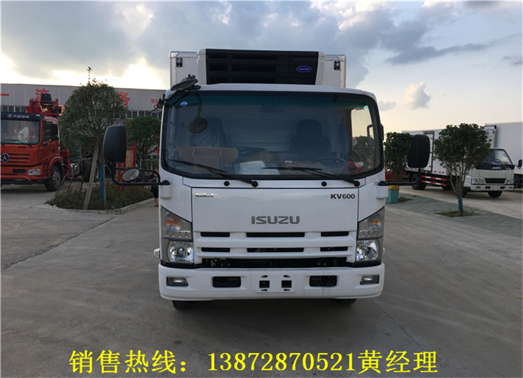 五十铃600P宽體(tǐ)冷藏車(chē)