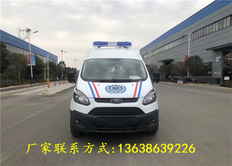 國(guó)六福特V362中轴中顶监护型救护車(chē)有(yǒu)现車(chē)两台